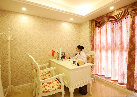 寧波江北尚麗醫(yī)療美容門診部咨詢室