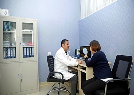 廊坊艾美整形面診咨詢室