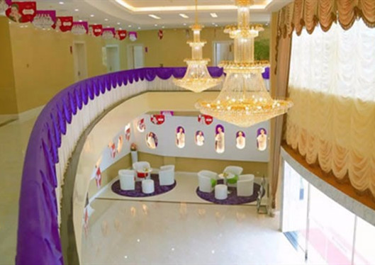 金華亞美整形美容醫(yī)院一樓大廳