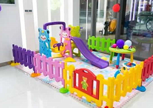 廊坊鵬飛口腔診所兒童娛樂室