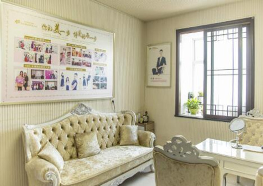 醫(yī)美顧問間