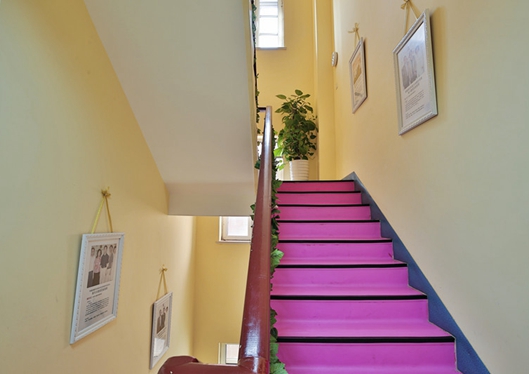 天津時光整形美容門診部樓梯