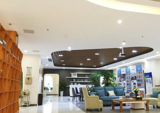 湖南長(zhǎng)沙牙祖口腔醫(yī)院大廳