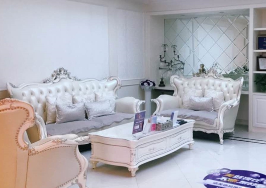 青島諾美德醫(yī)療美容醫(yī)院溫馨舒適的觀察室