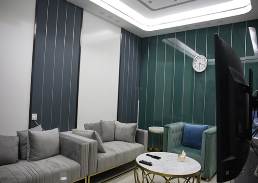 醫(yī)院沙發(fā)區(qū)