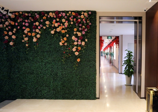 沈陽(yáng)伊美爾醫(yī)療美容醫(yī)院大廳走廊